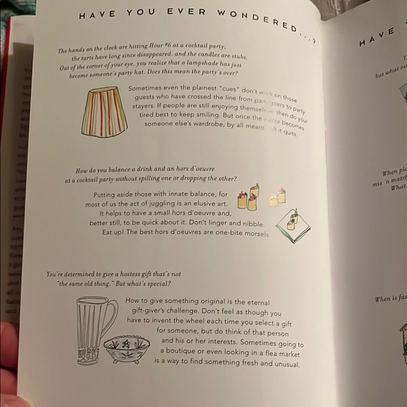 Kate Spade Occasions Red Book - Picture 12 of 13